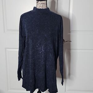 Beautiful Blue Long Sleeved Top Size 2x